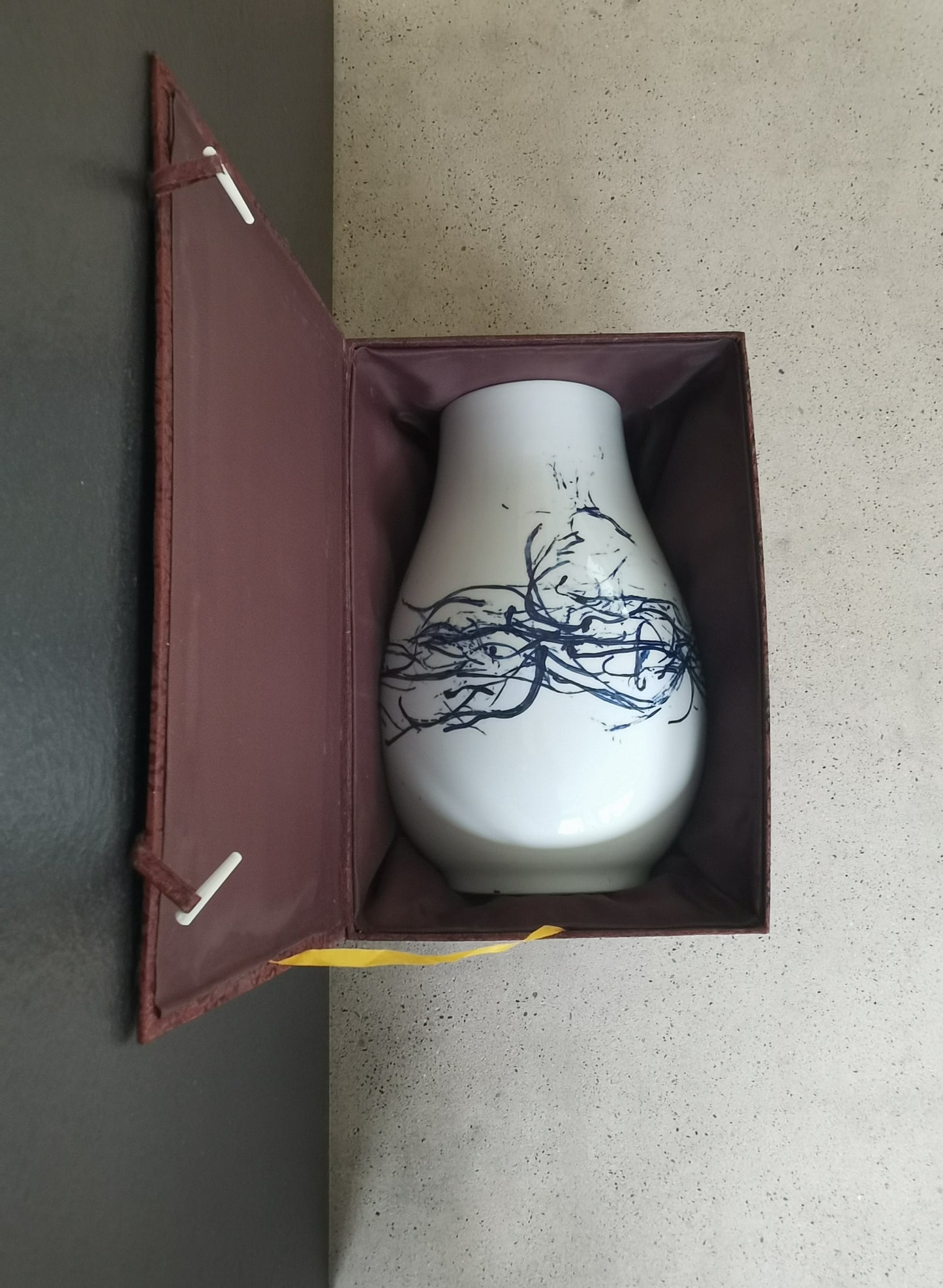 Camille Grandaty - Vase - Made by Them Vase09