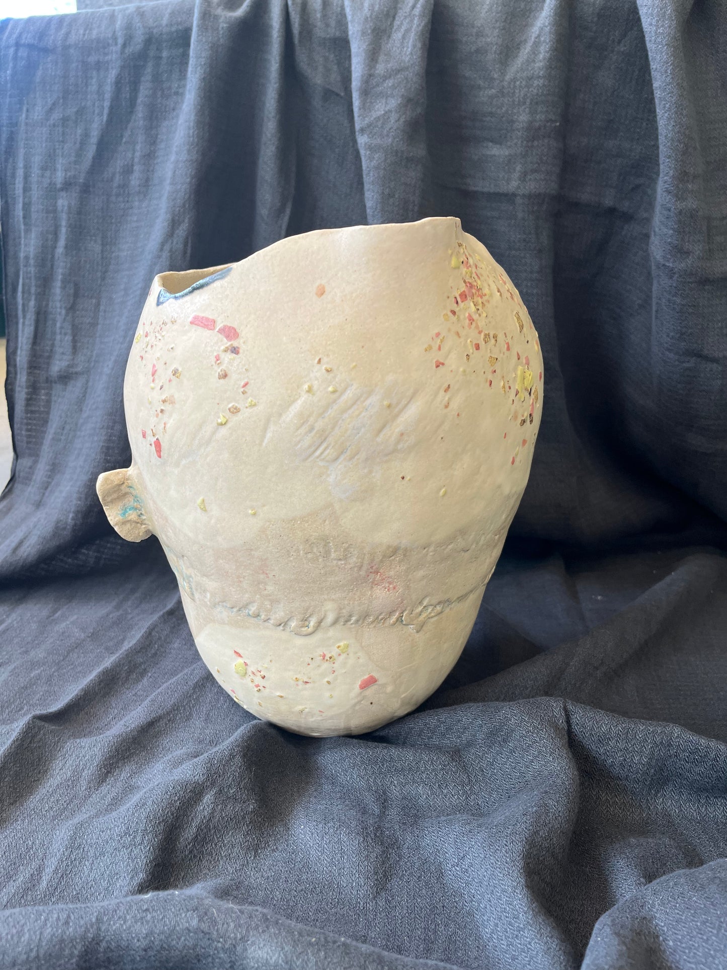 Muriel Senaux - Vase - Confettis à Ailettes