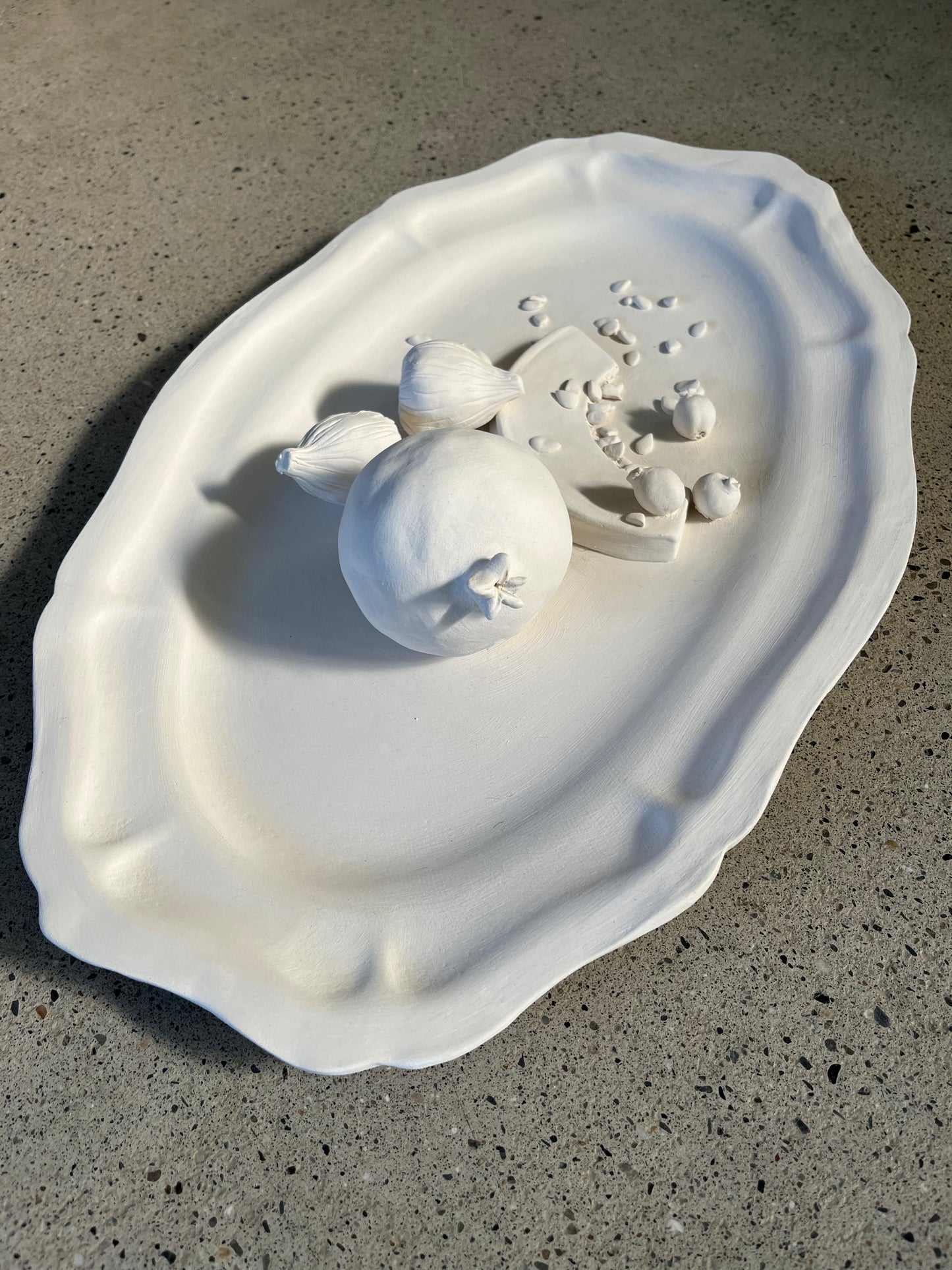 Maison Bonjour - Ensemble - 2 Plats & 1 Bougeoir en Porcelaine