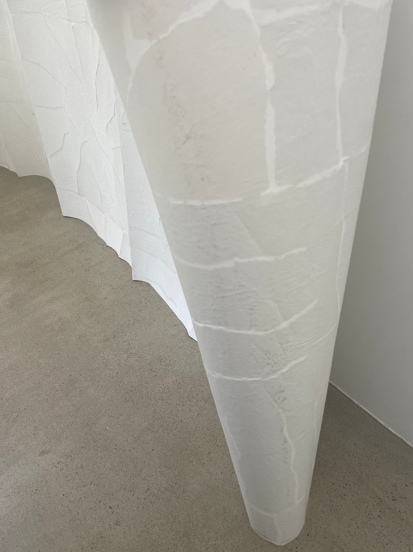 Modèle d'expo - Papier Peint Elitis- Épure Satoyama Troublante Transparence