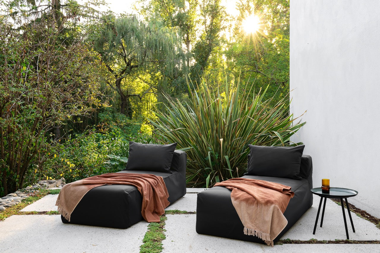 Chill Slow Outdoor Meridienne d'Extérieur Bed and Philosophy