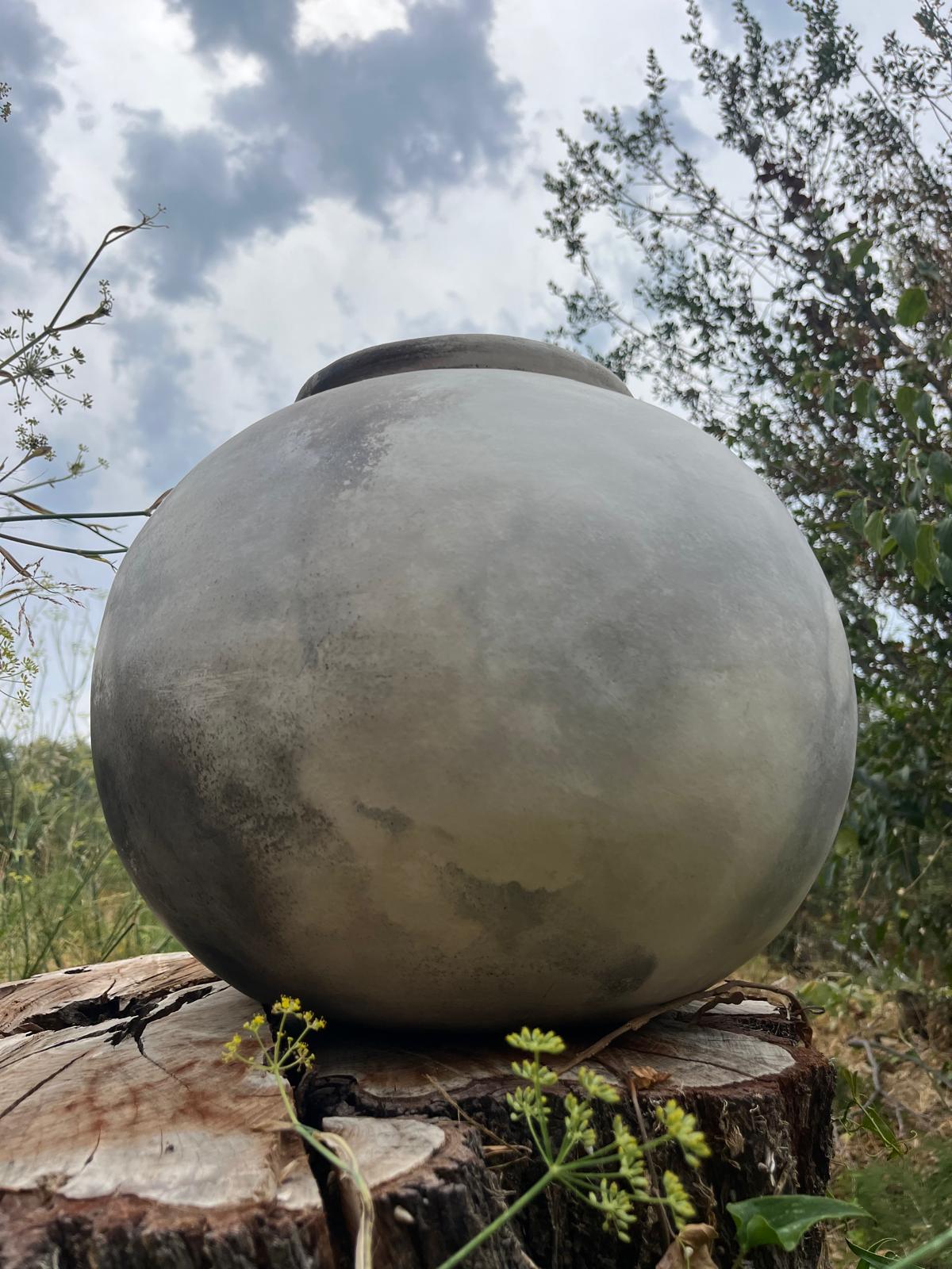 JARRE RONDE , Enfumage, Hannah André