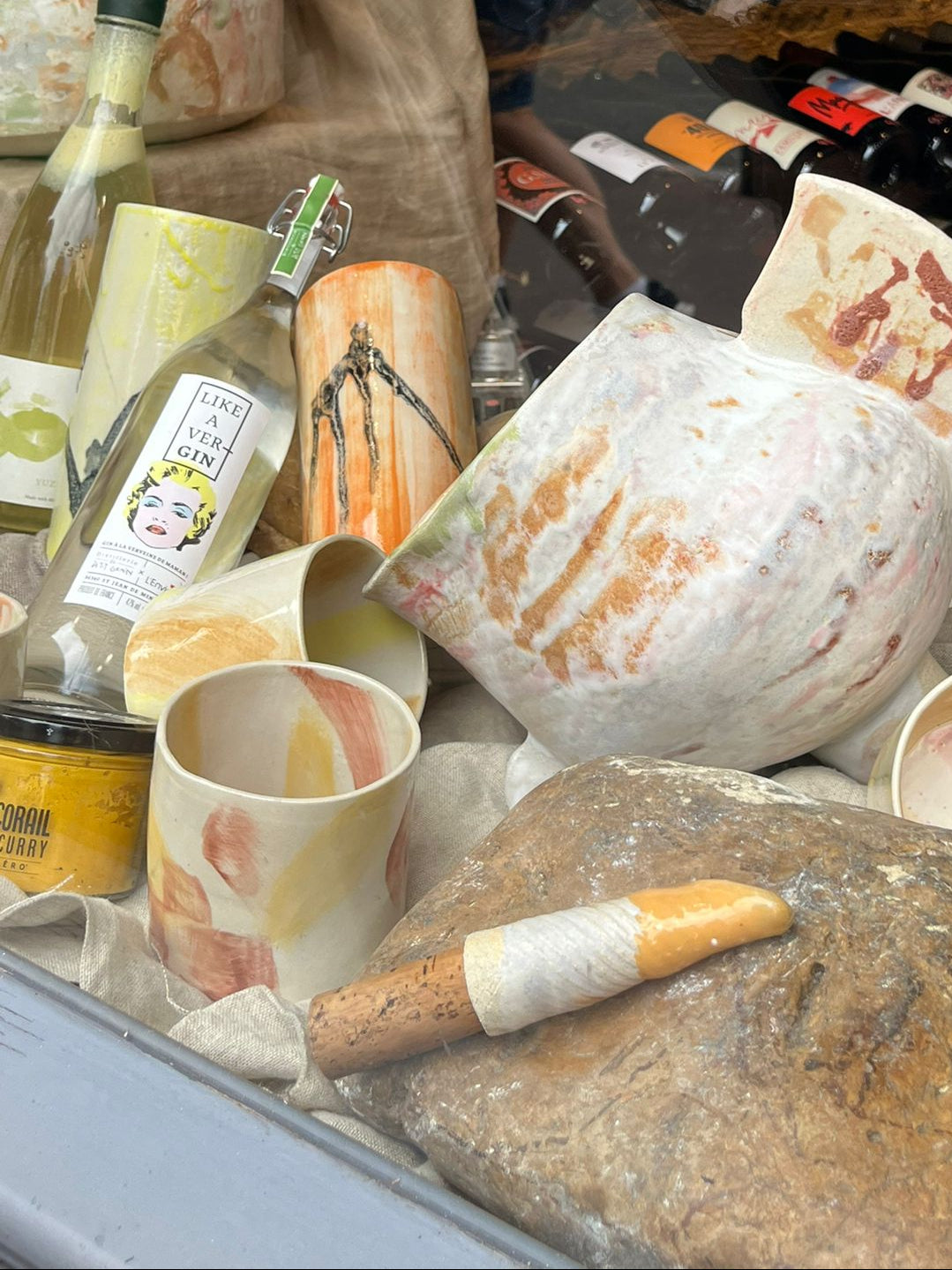 "J'HABILLE TON BOUCHON" - Collab Muriel Senaux x Maison Makeba