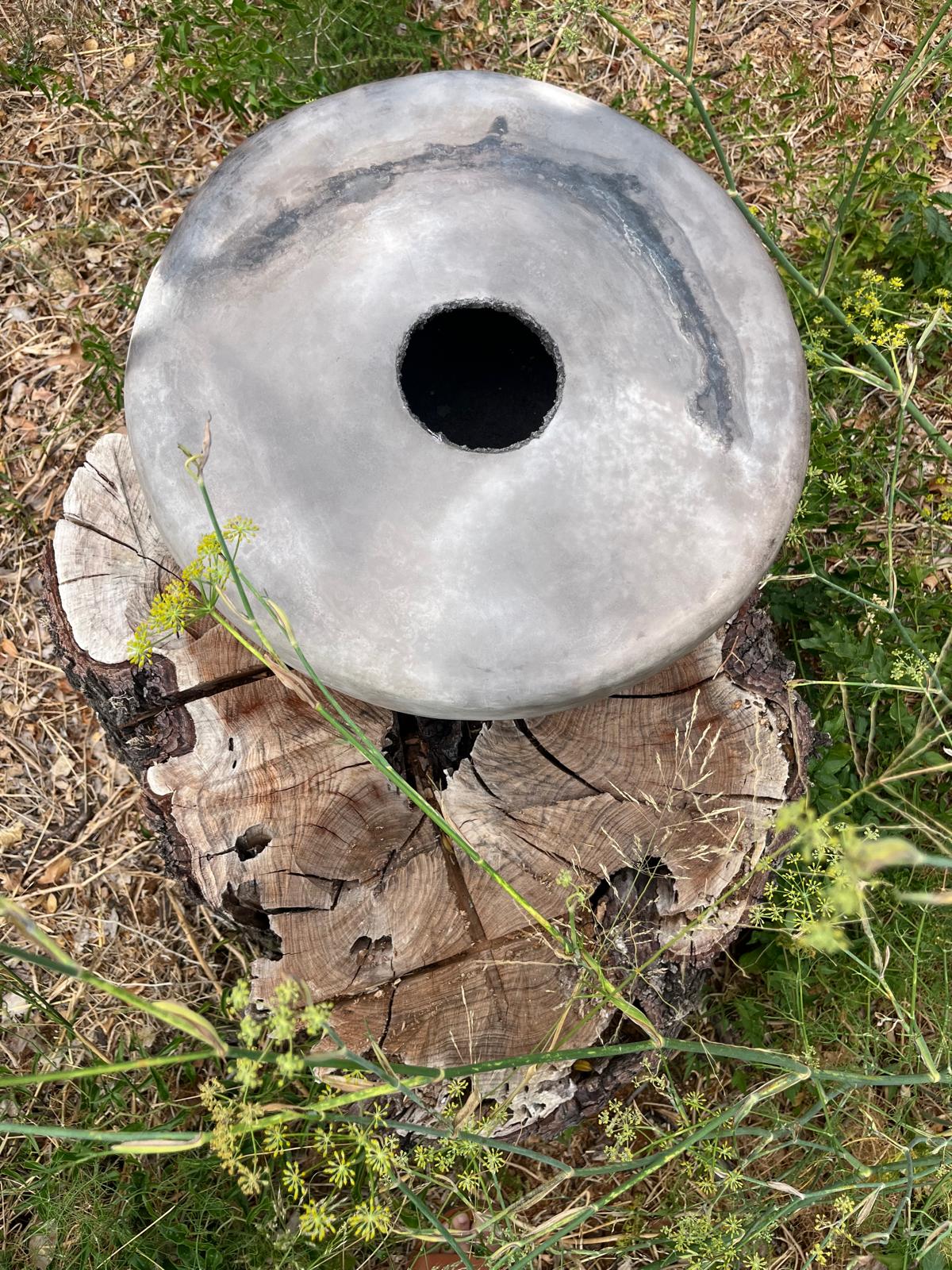 COUPE DEMI-SPHÈRE, Hannah André