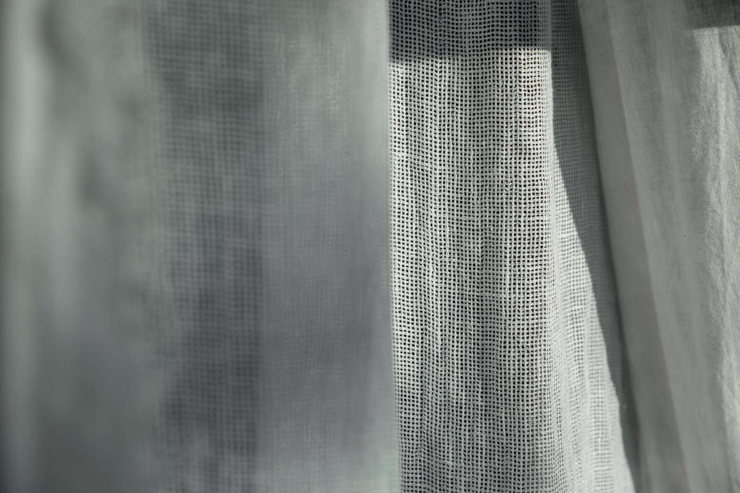 Modèle d'expo. Rideau Light&Shadow - Élitis