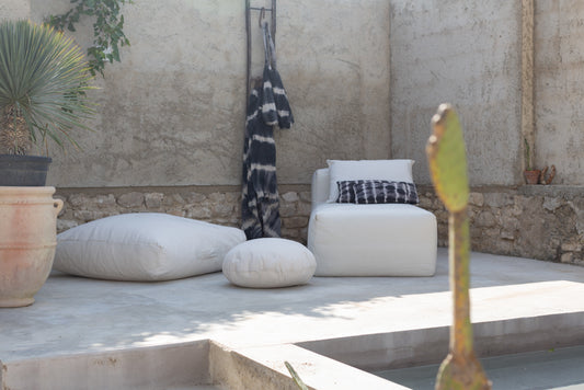 Chill Slow Outdoor Meridienne d'Extérieur Bed and Philosophy