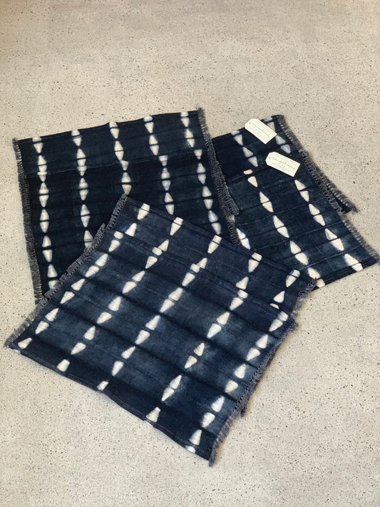 Set de table Hanoï Charbon de Bed and Philosophy - modèles d’exposition