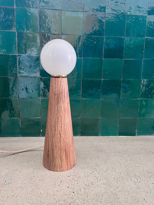 Lampe à poser Cime XXL en chêne Sud Waste