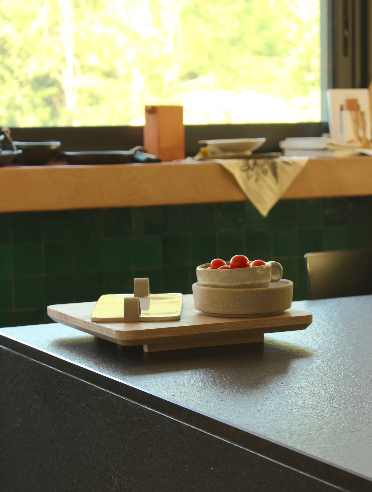 Studio Outters & Sanchez - Plateau - Fraise