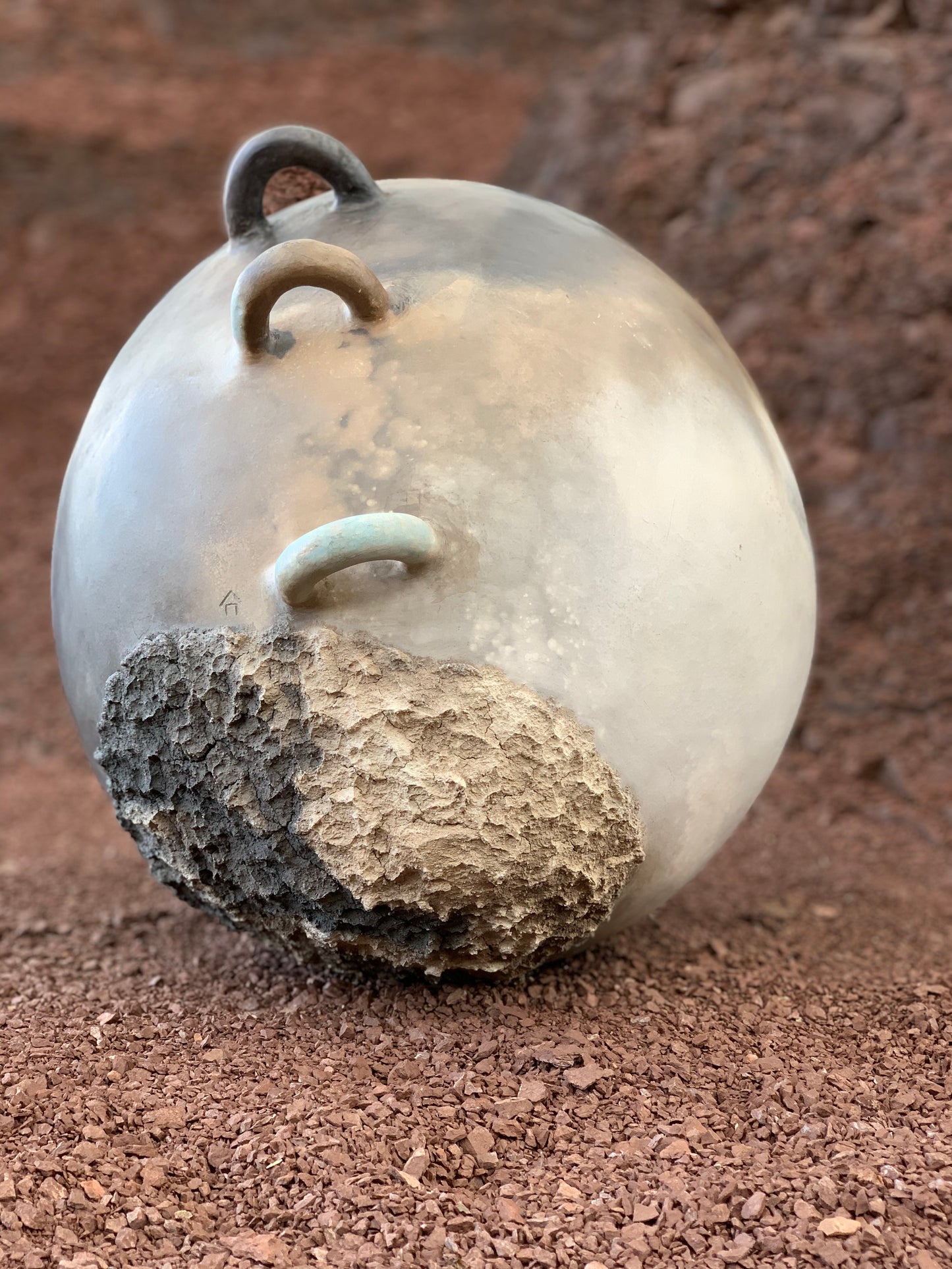 Hannah André - Amphore Enfumage 2 Primitive